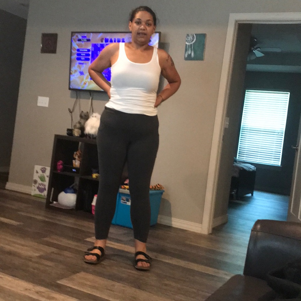 Grey jogging leggings